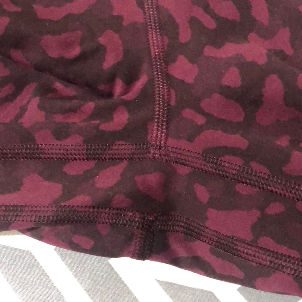 Lulu🍋 Align 28” Formation Camo Dark Adobe size 4 - Picture 9 of 11